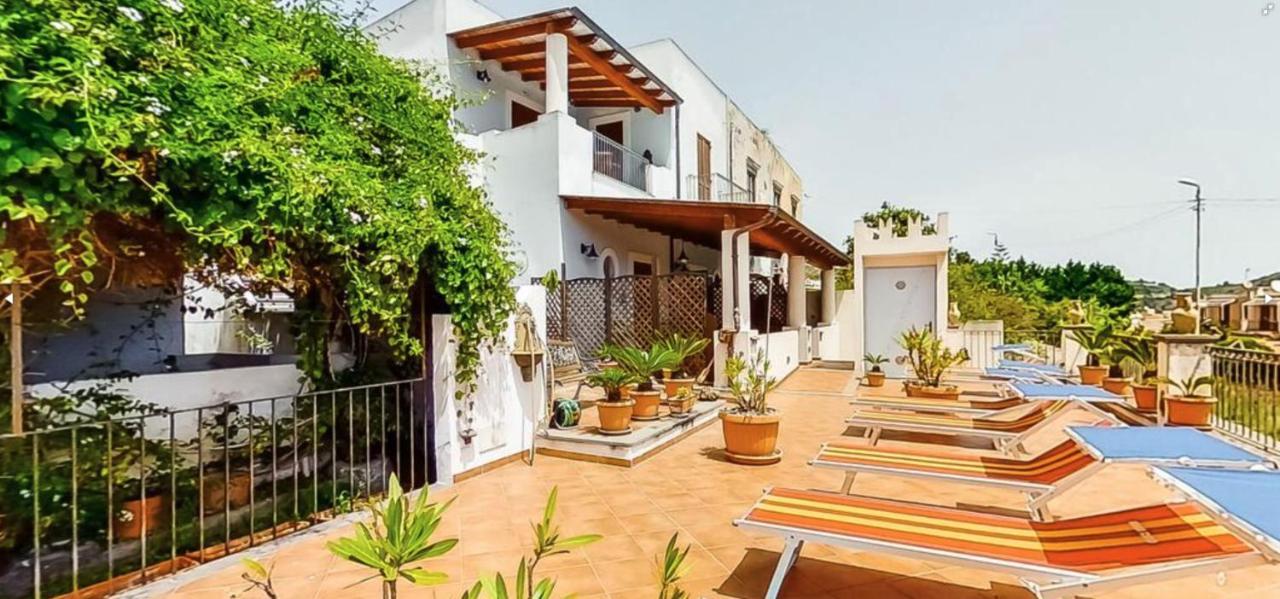 Casa Vacanza Artemis Ліпарі Екстер'єр фото